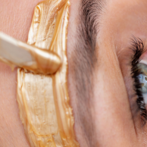 Eyebrow Tint & Wax Treatment